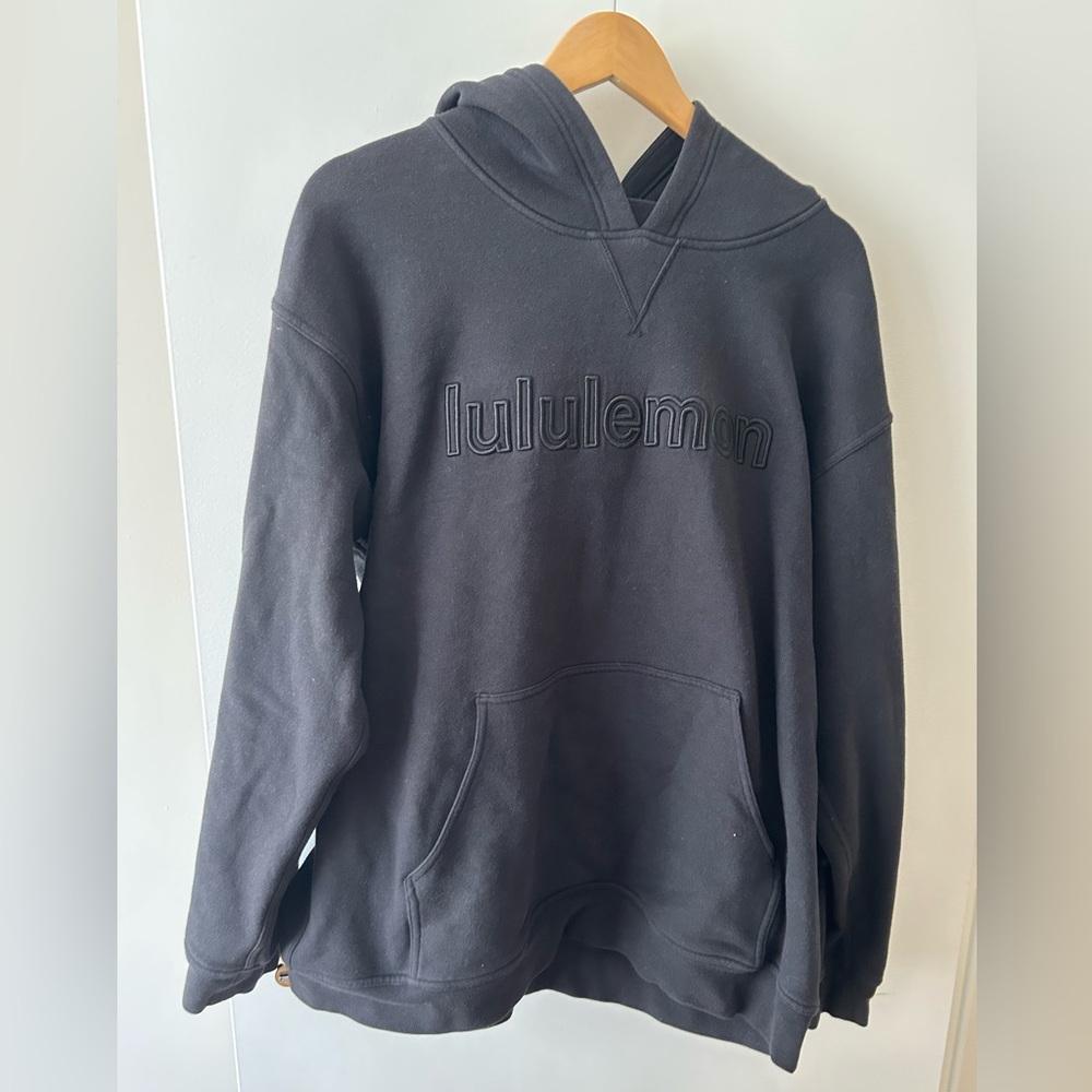 lululemon athletica Black Sweater Classic Style